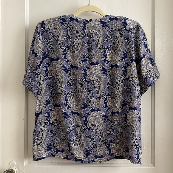 Vintage 100% Silk Paisley Blouse Blue & Pale Yellow Short Sleeved Shirt Top Tee - Picture 6 of 10